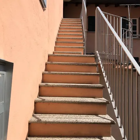 Apartment Caligaggio 18 - Charming On The Lakefront *