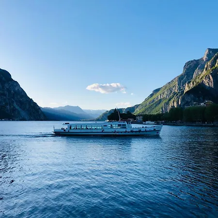 Caligaggio 18 - Charming On The Lakefront Lägenhet Malgrate