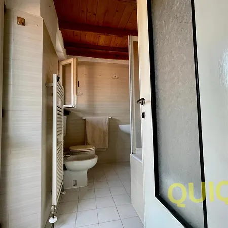 Caligaggio 18 - Charming On The Lakefront Apartman