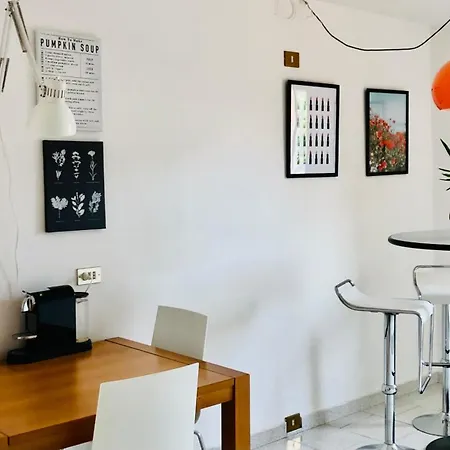 Caligaggio 18 - Charming On The Lakefront مالغراتي