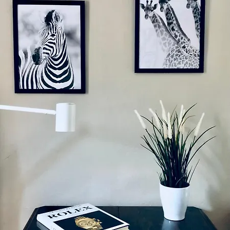 Caligaggio 18 - Charming On The Lakefront * مالغراتي